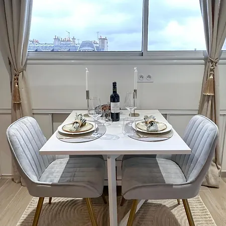 Opera - Premium With Lift For 3 * Paris